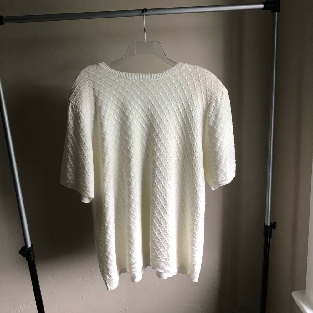 White/cream plus size short sleeve sweater